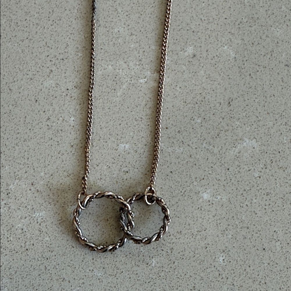 Silver Chain Necklace with Interlocking Rings
